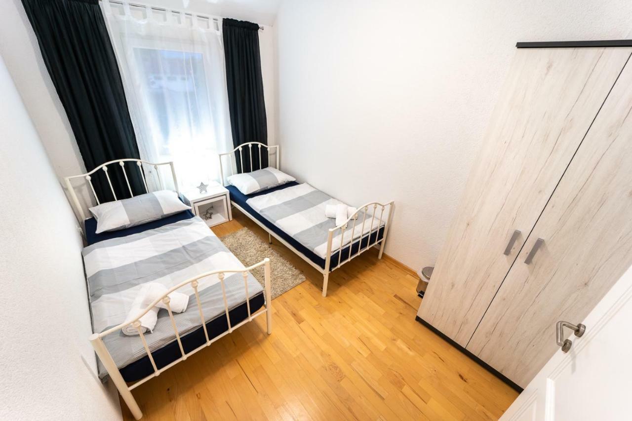 Danubio Residence Aljmaš Exteriör bild